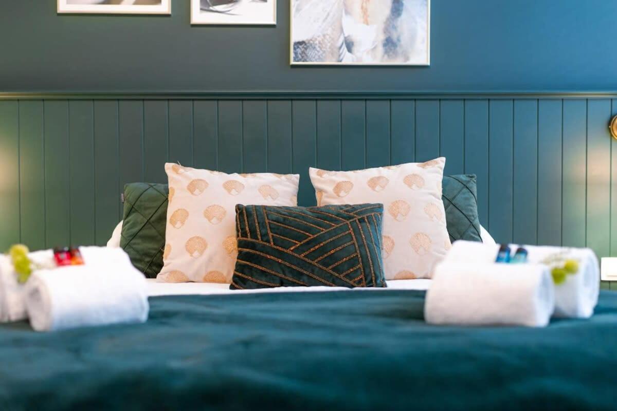 Huswell - Stylish Studio In The Heart Of ברוז' מראה חיצוני תמונה